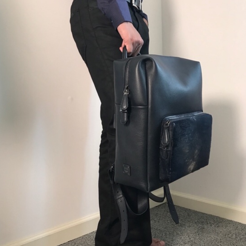 MCM Leather NWT RARE Backpack Large LUX Laptop Bag - Picture 4 of 8